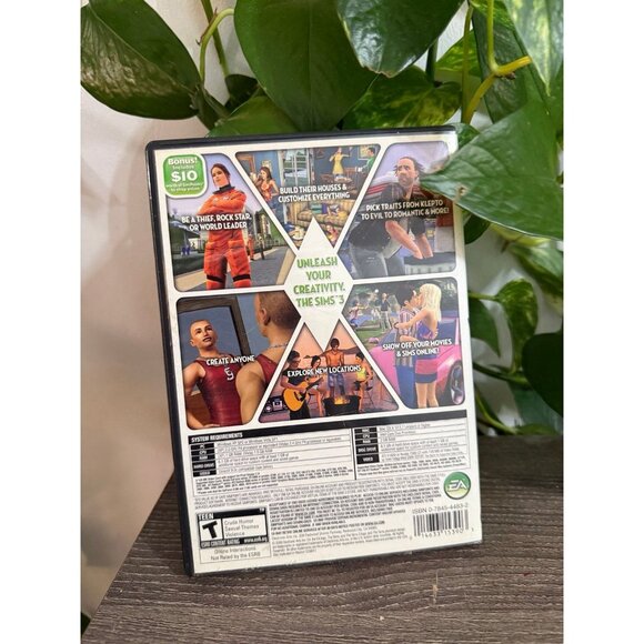 The Sims three empty case - Picture 2 of 5